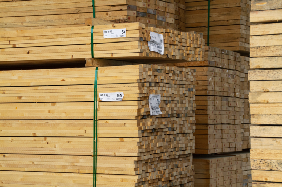 US tariffs force Swedish forest industry to rethink export strategy