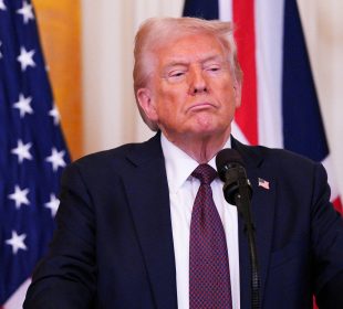 Trump signs order blocking Wall Street from buying single-family homes