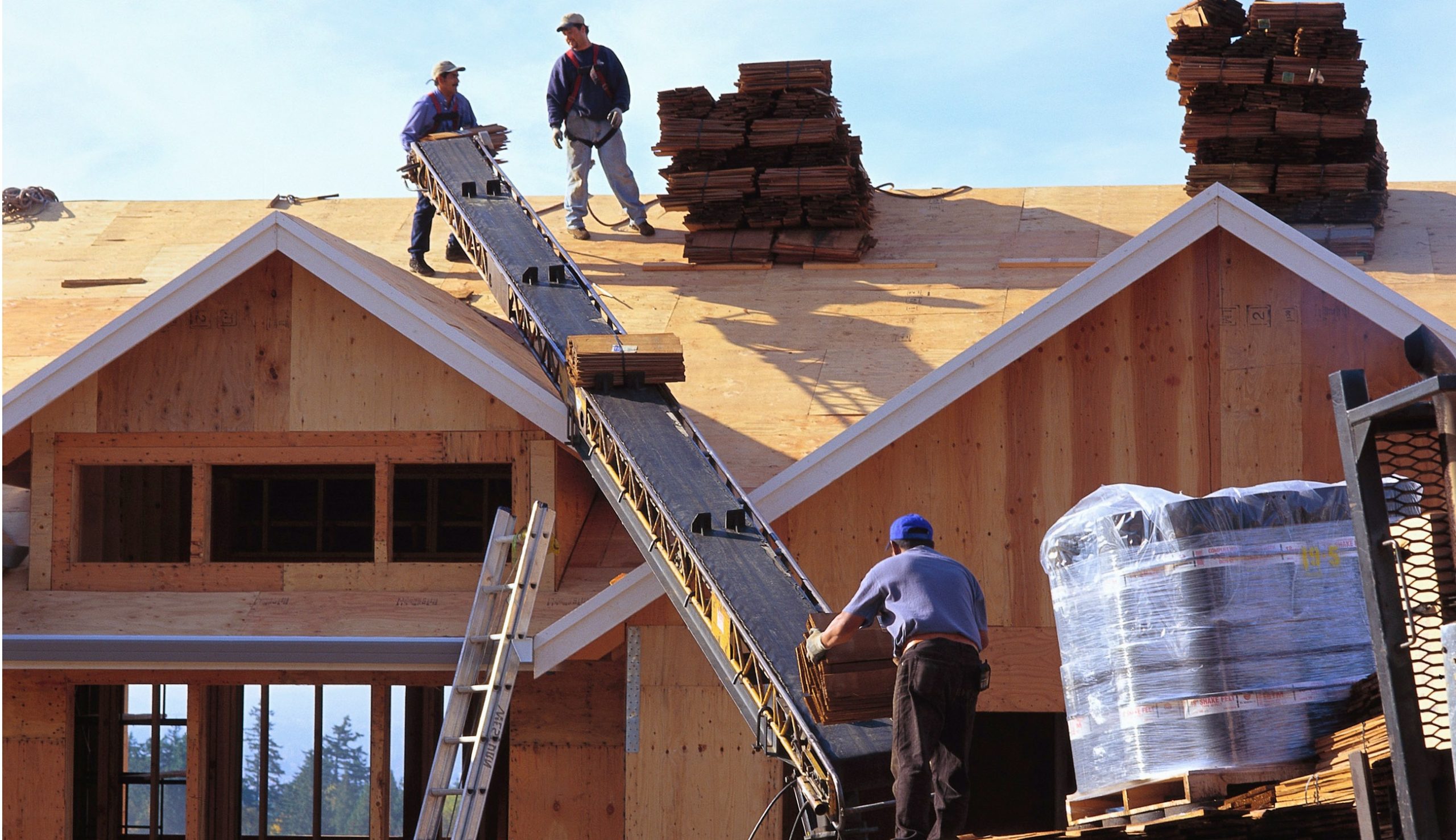 U.S. housing affordability worsens as prices climb and supply stays tight