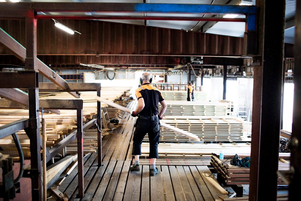 Production cuts in the sawmill industry reduced the demand for roundwood 