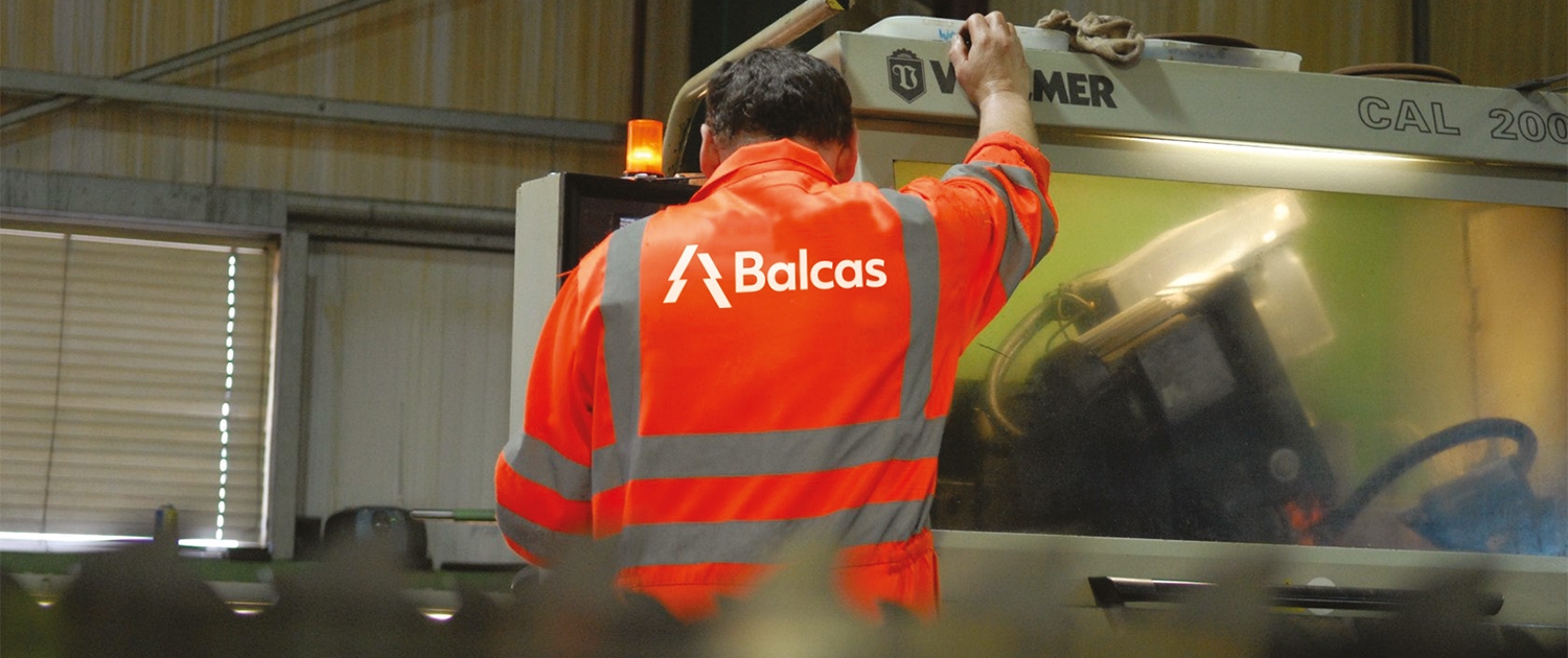 Northern Ireland’s biggest sawmill shuts down as workers escalate pay fight