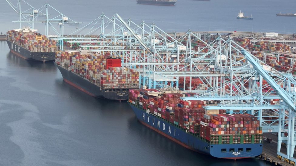Global freight spreads shift wood-product competitiveness